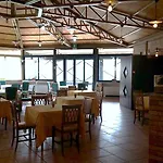 Hotel Holiday 3*