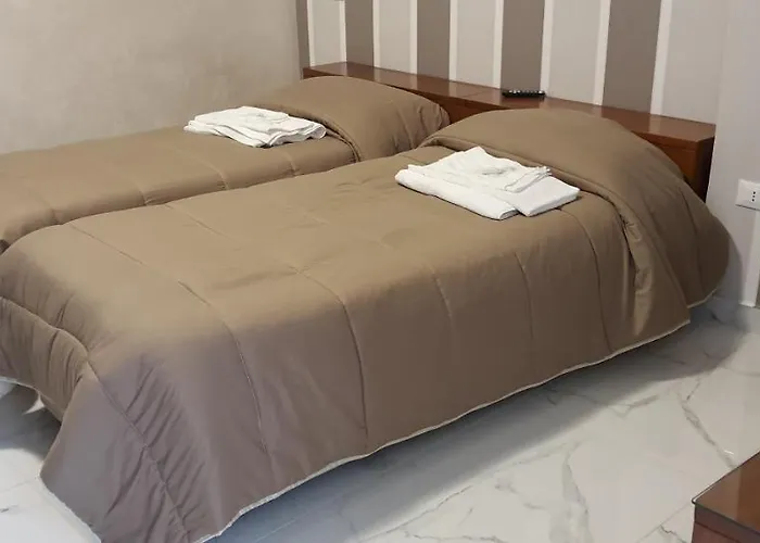 Hotel Holiday