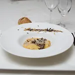 Hotel Holiday מלון פויג'ה