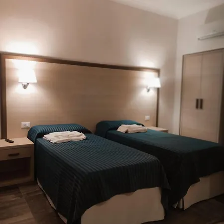Hotel Hotel Holiday 3*